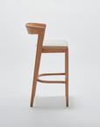 Vuti Stool