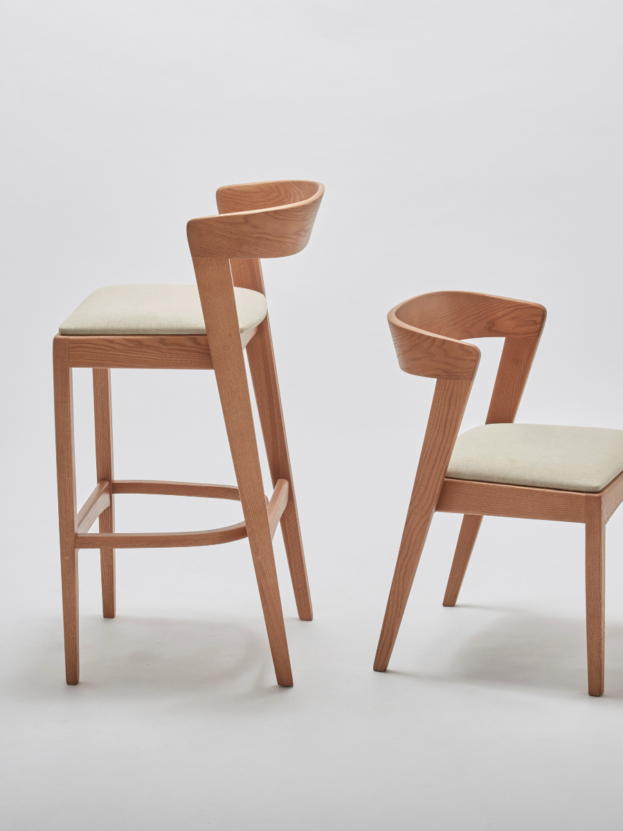 Vuti Stool