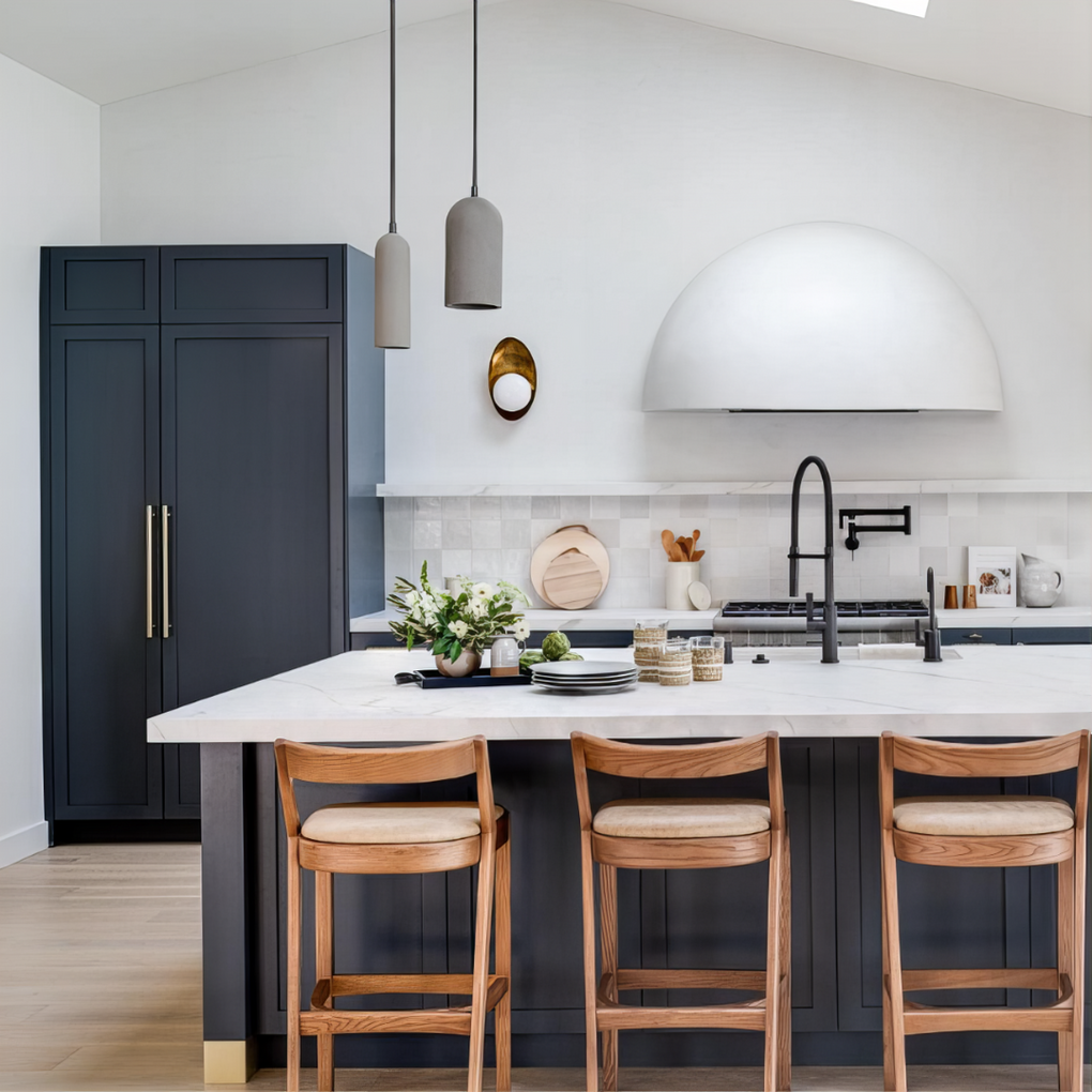 Dining Furniture, Counter Stools, kitchen stools, Bar Stools, Woodbender, Custom Furniture, kitchen furniture, back view