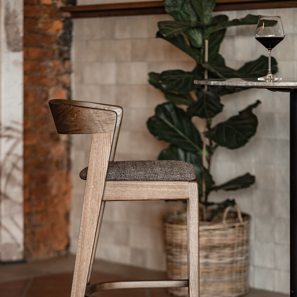 Dining Furniture, Counter Stools, kitchen stools, Bar Stools, Woodbender, Custom Furniture, side view